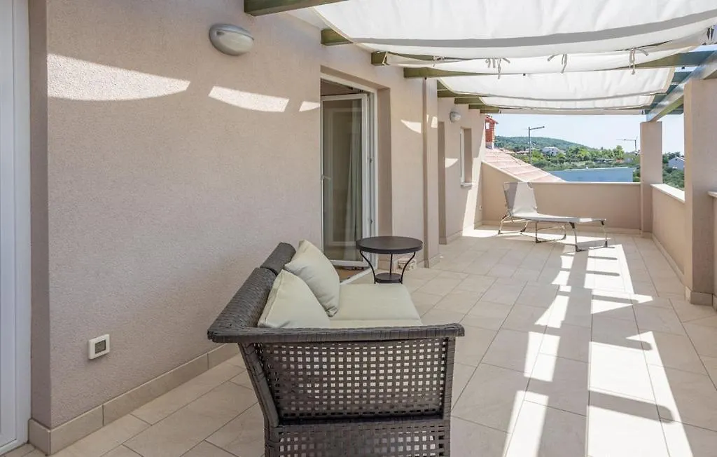 Holiday home Terraced Houses New 2025 Barbat na Rabu Croatia
