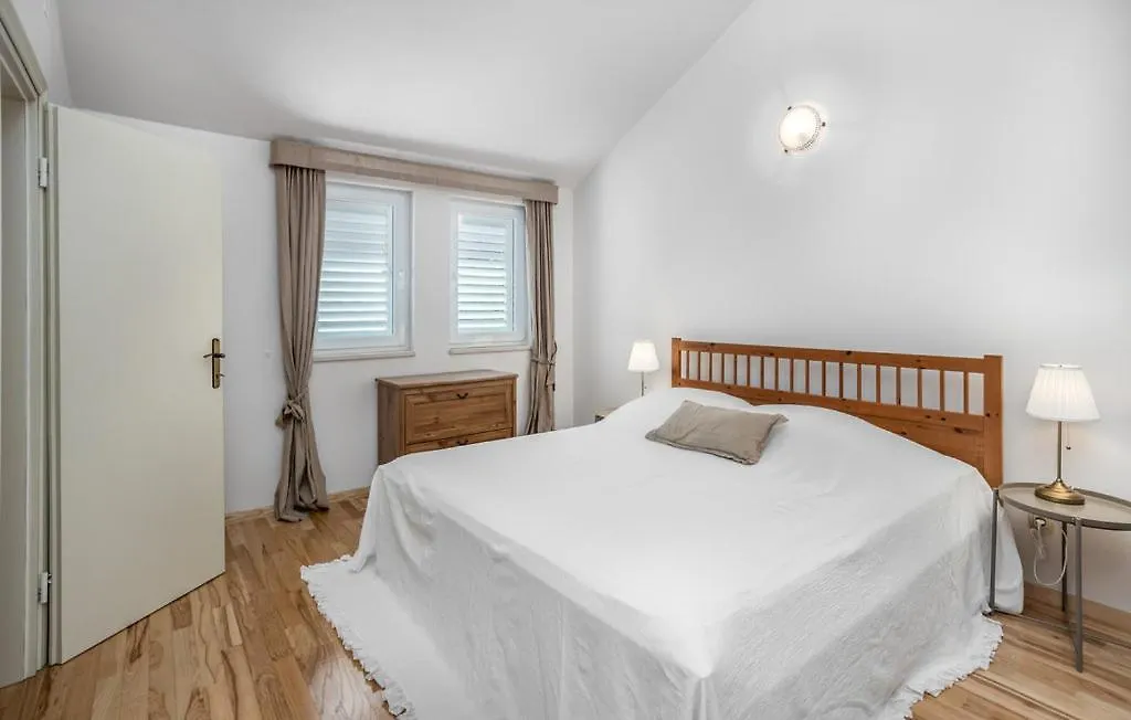Holiday home Terraced Houses New 2025 Barbat na Rabu