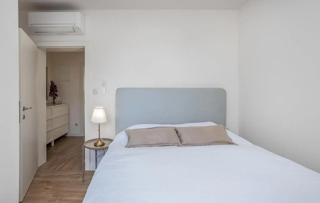 Terraced Houses New 2025 Barbat na Rabu Holiday home